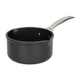 Le Creuset - Steelpan met schenktuitjes 16 cm