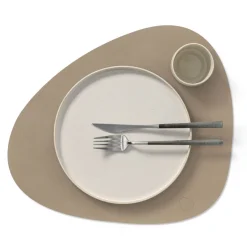 Lind DNA - Placemat Curve L Nupo Klei Bruin