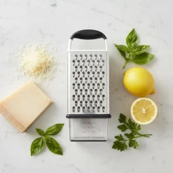OXO - Rasp met reservoir