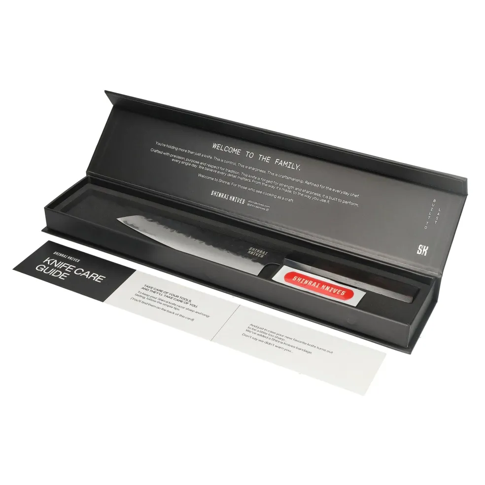 Shinrai Knives - Blackout Edition Damascus Santoku mes 18 cm