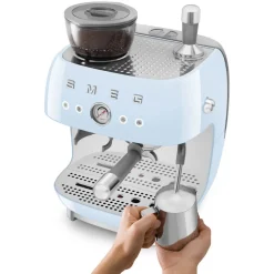 Smeg - Espressomachine | Pastelblauw | Jaren 50 | Handmatige espressomachine met geïntegreerde bonenmaler