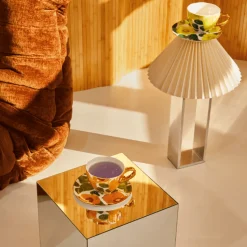 Urban Nature Culture- Good Morning - Cappuccino Kop - Floral Art - Limelight